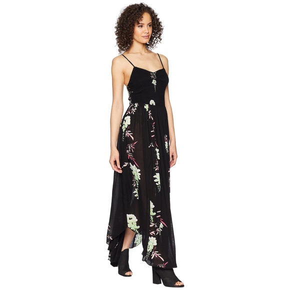 FREE PEOPLE 🖤 ‘Beau’ Floral Print Smocked Maxi Dress - Picture 8 of 16